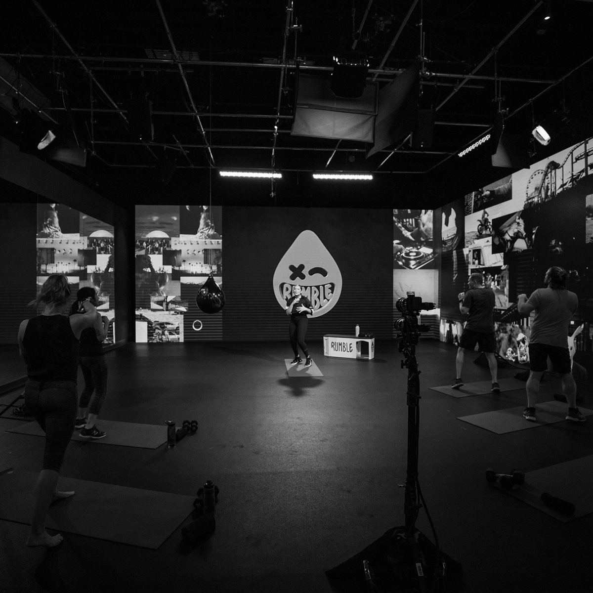 xstudio-fan experience-001